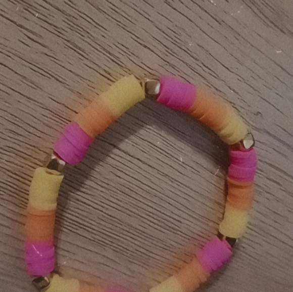 Braclet - Picture 2 of 4
